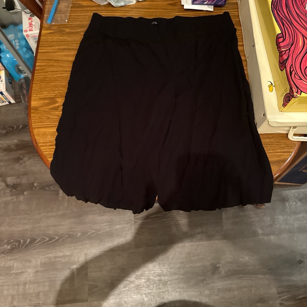 Apt. 9 Women's Black Capris